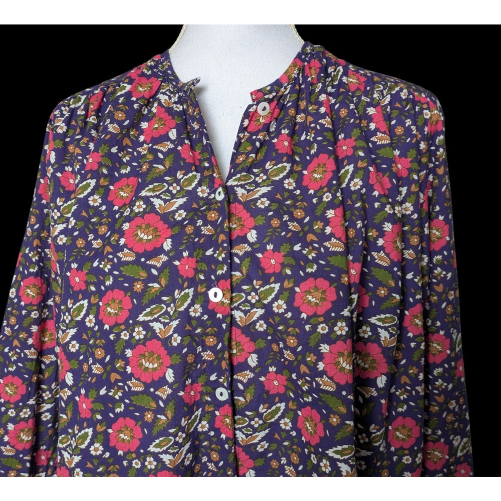 Floral Button-Down Blouse – Black with Pink Floral Print - Picture 5 of 7